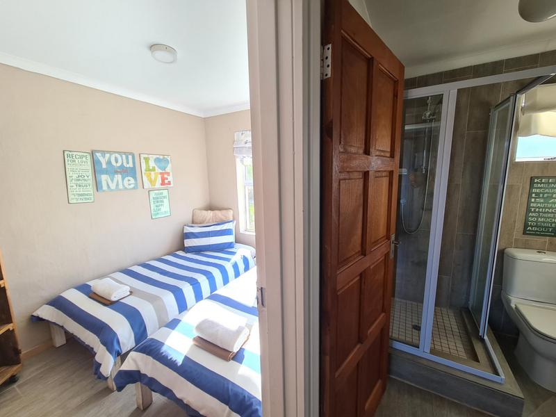 To Let 2 Bedroom Property for Rent in Marina Martinique Eastern Cape